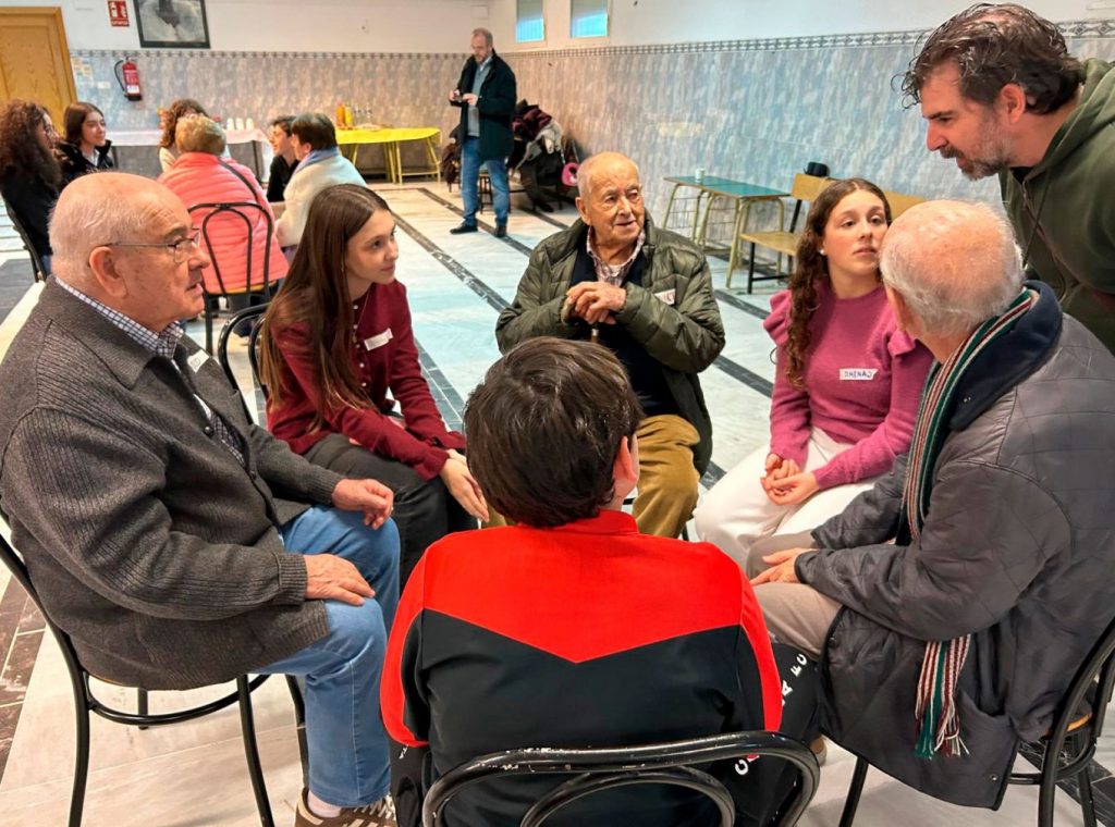 Proyecto Jóvenes y Mayores Viernes de Barrio Parroquia San Juan Bautista de la Concepción